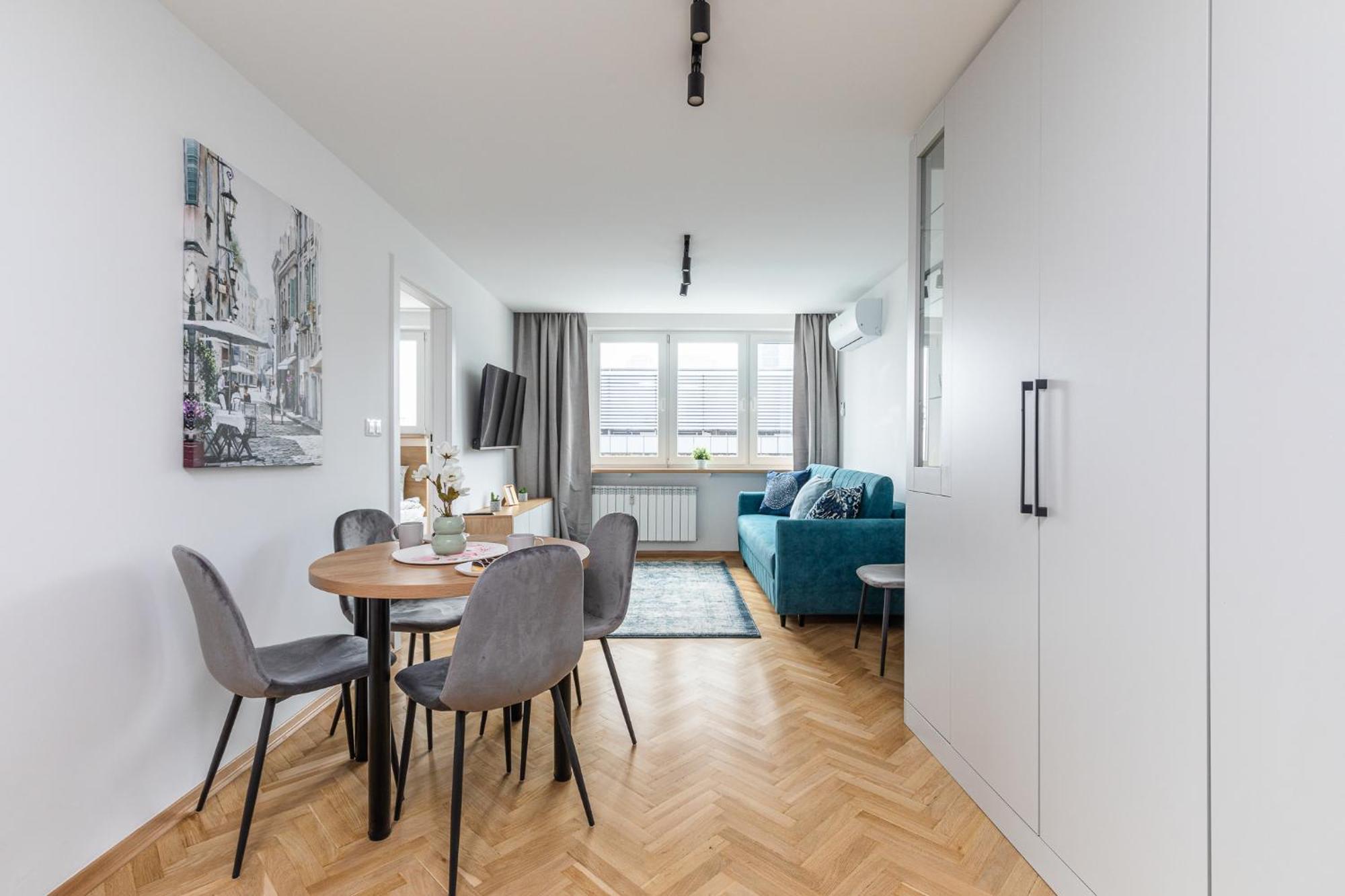 Superapart Zelazna 34 Warszawa Exteriör bild