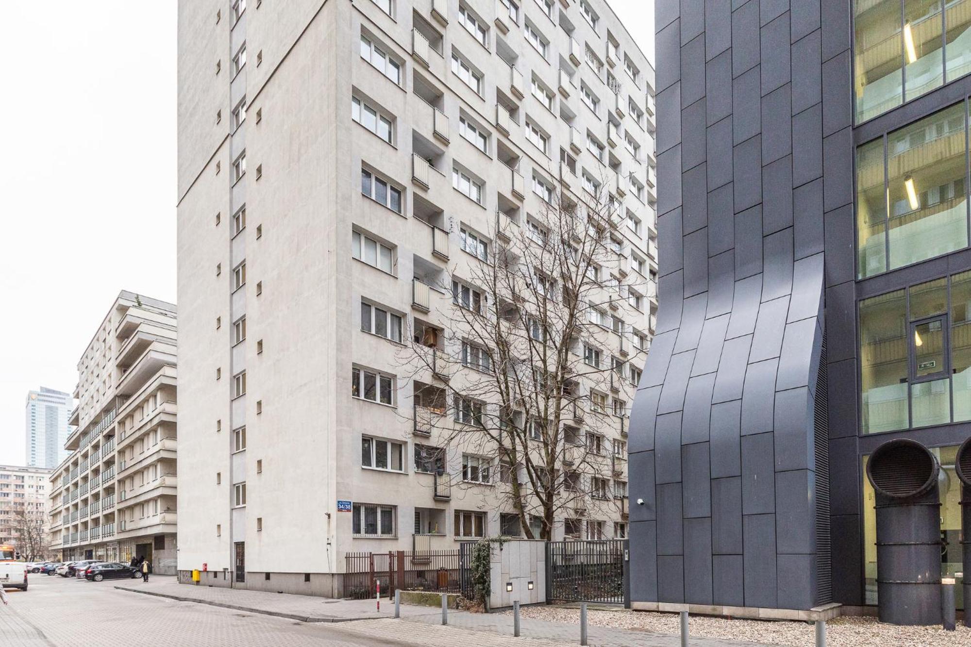 Superapart Zelazna 34 Warszawa Exteriör bild
